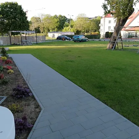 Dworek Nadmorski Hotel apartamentowy *