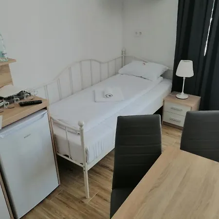 Dworek Nadmorski Aparthotel *