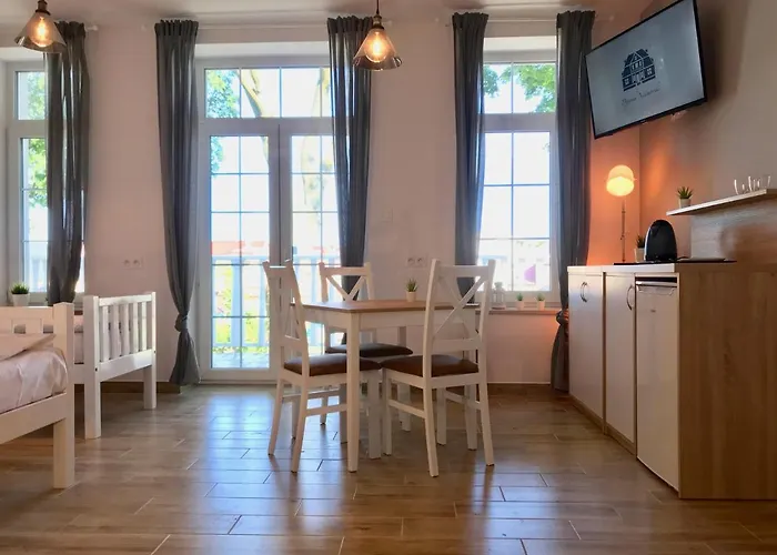 Aparthotel Dworek Nadmorski 4*